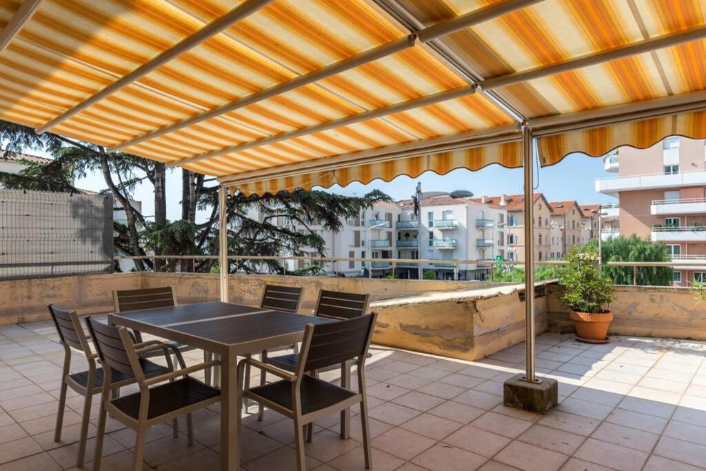 Appartement Grande Terrasse A Cote Monaco & Plage Saint-Antoine  Exterior foto